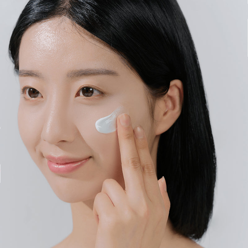SKIN1004 Madagascar Centella Hyalu-Cica Water-Fit Sun Serum SPF50+ PA++++ My Store